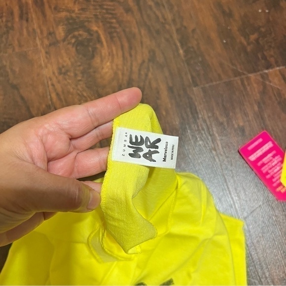 Zumba tank top 100% Real yellow. New with tag medium - Picture 3 of 7